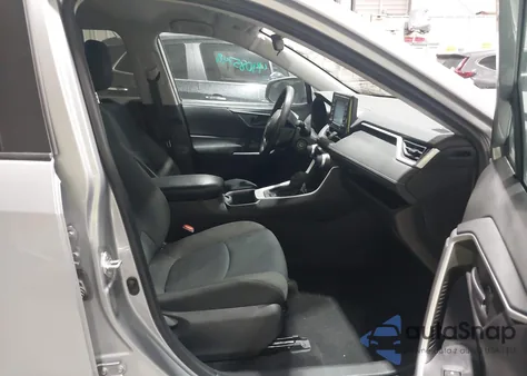 2022 Toyota Rav4 Le z USA, uszkodzony, nr VIN 2T3G1RFV0NW285790
